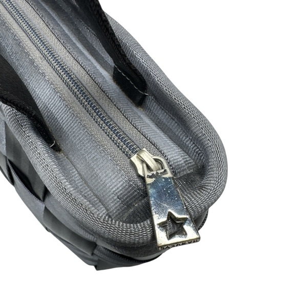 Harveys Seatbelt Shoulder Bag Gray Medium Tote - Picture 6 of 12